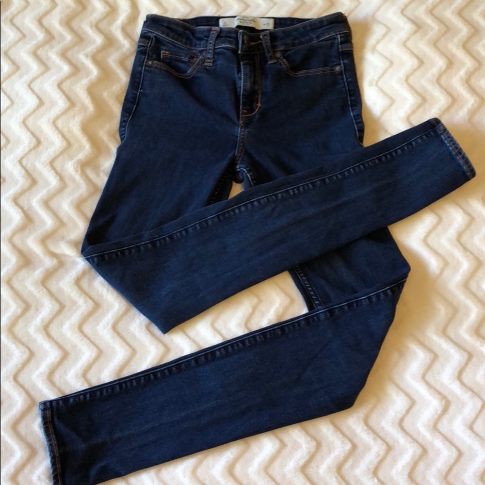 SALE ⭐️ Abercrombie skinny jeans